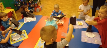 11